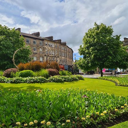 York Place Mews - Central 2 Bed 2 Bath Free Parking Harrogate Esterno foto